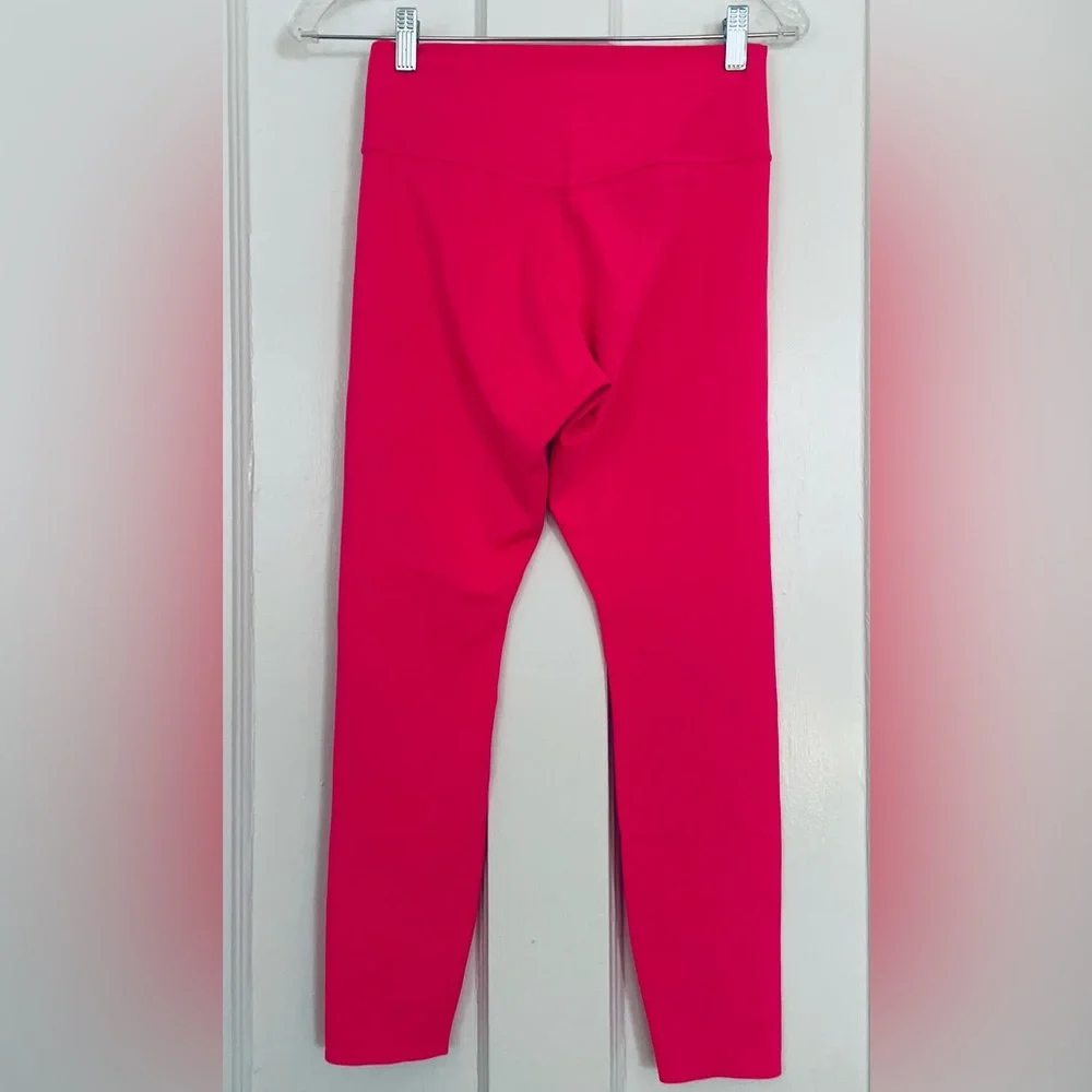 LIKE NEW! NIKE WOMEN’S ONE LUXE MID-RISE LEGGINGS Fitness Activewear Yoga Size M - Picture 5 of 11